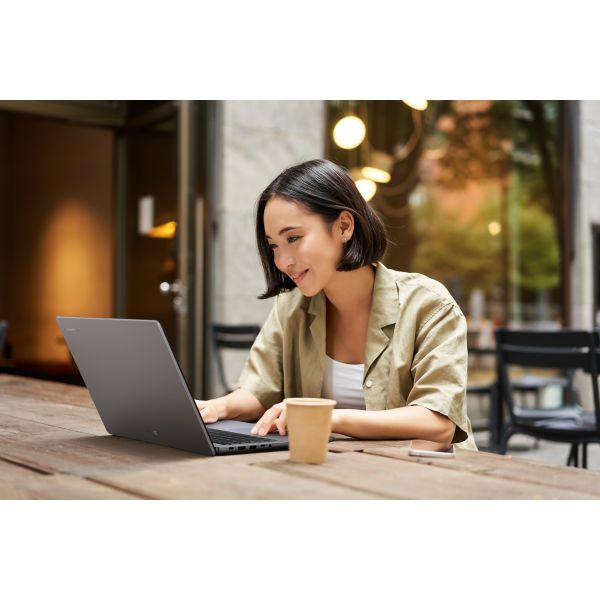 ASUS Chromebook CX1505CTA-S72225 Intel® N N250 39,6 cm (15.6") Full HD 8 GB LPDDR5-SDRAM 128 GB eMMC Wi-Fi 6 (802.11ax) ChromeOS Nederlands Grijs (90NX0922-M00440)  ASUS Chromebook CX1505CTA-S72225 Intel® N N250 39,6 cm (15.6") Full HD 8 GB LPDDR5-SDRAM 128 GB eMMC Wi-Fi 6 (802.11ax) ChromeOS Nederlands Grijs (90NX0922-M00440)