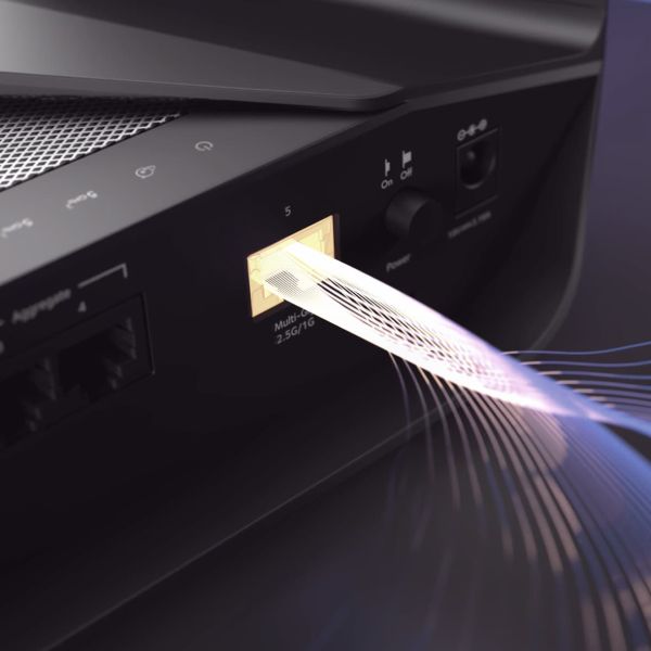 NETGEAR Nighthawk Tri-Band AX8 8-Stream AX6600 WiFi 6 Router (RAX70) (RAX70-100EUS)