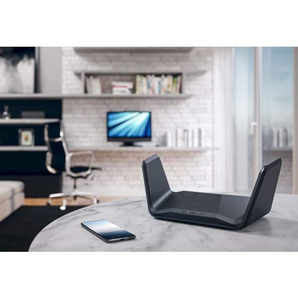 NETGEAR Nighthawk RAXE300 draadloze router Gigabit Ethernet Tri-band (2.4 GHz / 5 GHz / 5 GHz) Zwart (RAXE300-100EUS) NETGEAR Nighthawk RAXE300 draadloze router Gigabit Ethernet Tri-band (2.4 GHz / 5 GHz / 5 GHz) Zwart (RAXE300-100EUS)