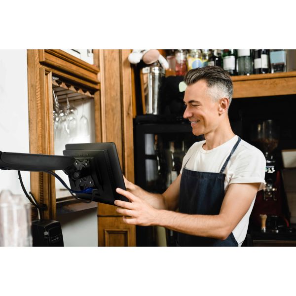 ASUS ExpertCenter E1 AiO E1600WKAT-BMR048M Intel® Celeron® N N4500 39,6 cm (15.6") 1920 x 1080 Pixels Touchscreen All-in-One tablet PC 4 GB DDR4-SDRAM 512 GB SSD Wi-Fi 5 (802.11ac) Zwart (90PT0391-M00XP0)