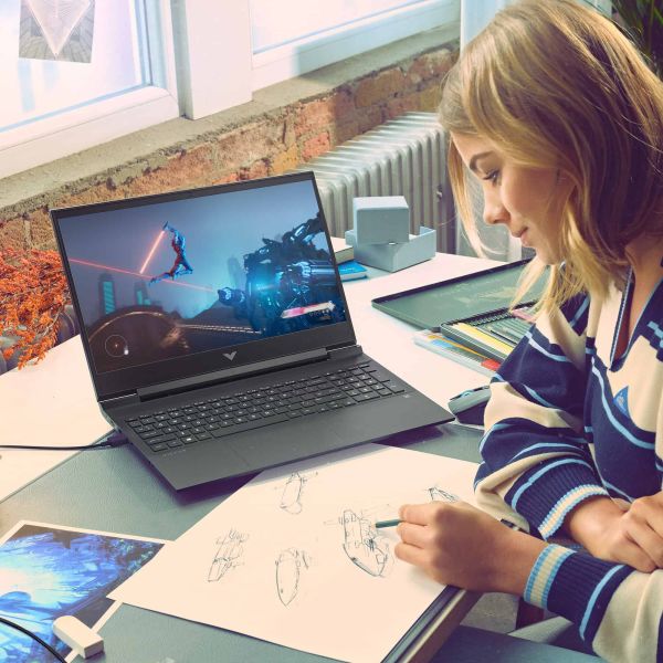 Victus by HP 16-d1475nd Intel® Core™ i7 i7-12700H Laptop 40,9 cm (16.1") Full HD 16 GB DDR5-SDRAM 1 TB SSD NVIDIA GeForce RTX 3060 Wi-Fi 6E (802.11ax) Windows 11 Home Zwart (686N5EA#ABH)