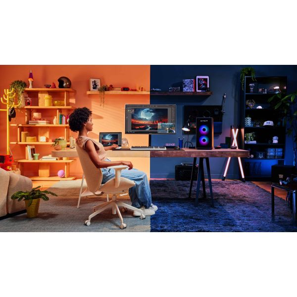 HP OMEN Transcend 31,5 inch UHD 240 Hz OLED-gaming monitor - Transcend 32 (9R181AA#ABB)