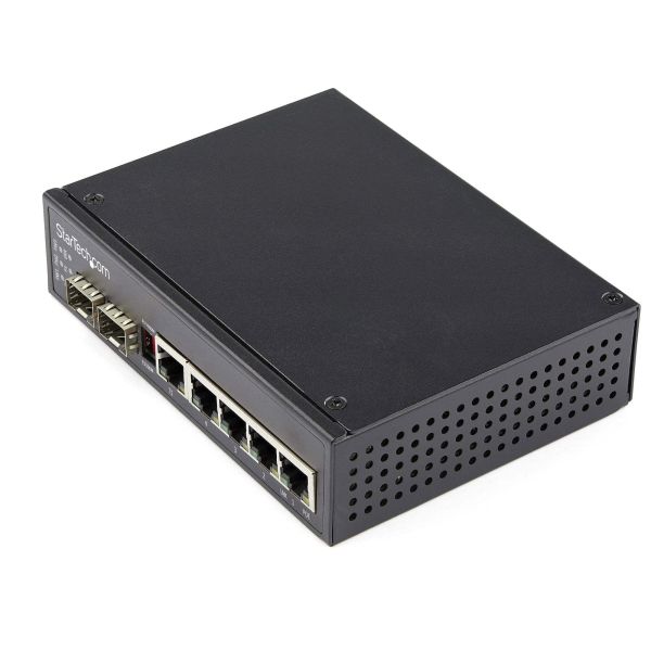 StarTech.com Industrial 6 Port Gigabit Ethernet Switch 4 PoE RJ45 +2 SFP Slots 30W PoE+ 48VDC 10/100/1000 Power Over Ethernet LAN Switch -40C to 75C met DIN Connector/Monteerbaar (IES1G52UPDIN)