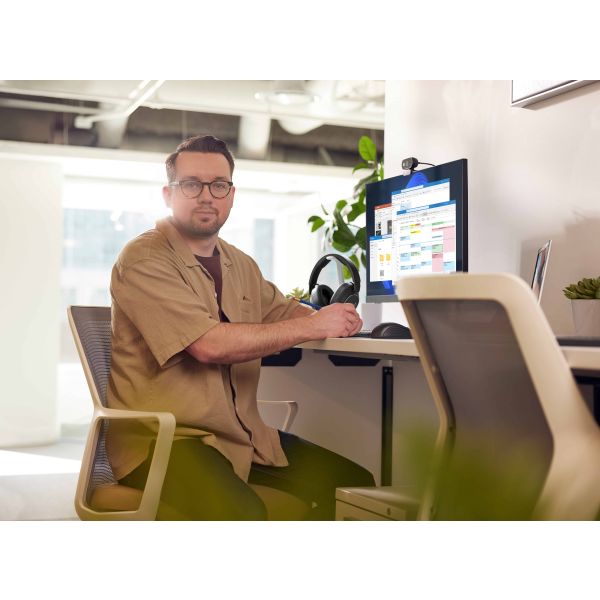 HP Poly Voyager Surround 85 UC USB-C-headset + USB-C/A-adapter + oplaadstandaard (8G7T7AA)