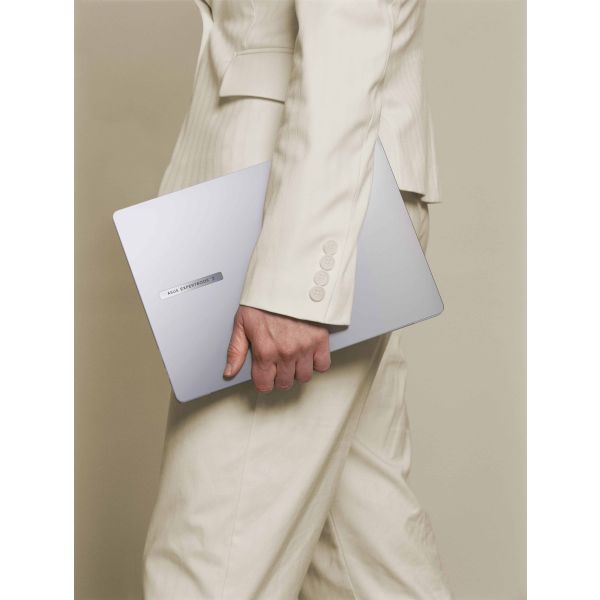 ASUS ExpertBook P3 P3405CVA-LY0259X Intel® Core™ i7 i7-13620H Laptop 35,6 cm (14") WUXGA 32 GB DDR5-SDRAM 1 TB SSD Wi-Fi 6 (802.11ax) Windows 11 Pro US International Grijs (90NX08E1-M009P0)