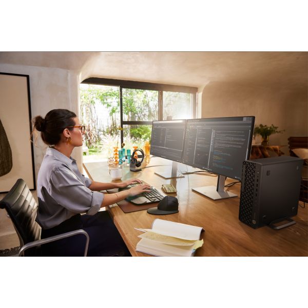 HP EliteDesk 8 SFF G1I U9285 64GB/1TB PC Intel Core Ultra 9 285 DDR5-SDRAM SSD NVIDIA RTX A400 Windows 11 Pro AI PC Zwart (99M67ET#ABH)