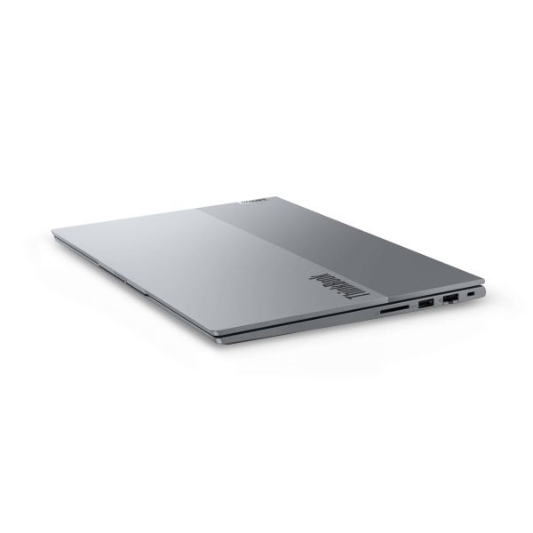 Lenovo ThinkBook 14 G7 ARP AMD Ryzen™ 7 7735HS Laptop 35,6 cm (14") WUXGA 32 GB DDR5-SDRAM 1 TB SSD Wi-Fi 6E (802.11ax) Windows 11 Pro Belgisch Grijs (21MV00AMMB)