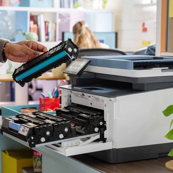 HP LaserJet Pro 3302sdw Draadloos Multifunction Kleur Printer, Kopieerapparaat, scanner; dubbelzijdig (499Q6F)