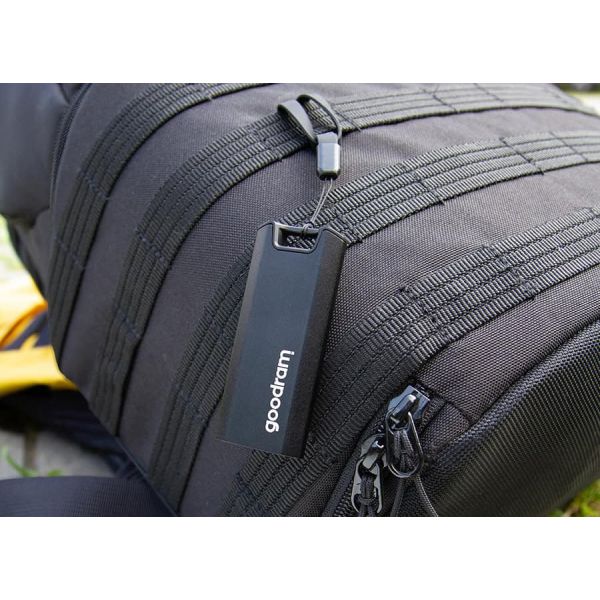 Goodram SSDR-GMRE-02T-K0 externe solide-state drive 2 TB 3.2 Gen 2 (3.1 Gen 2) Zwart (SSDR-GMRE-02T-K0)