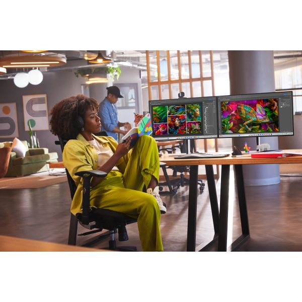 HP Poly Voyager Surround 85 UC voor Microsoft Teams gecertificeerde USB-C-headset + USB-C/A-adapter + oplaadstandaard (220115-01)