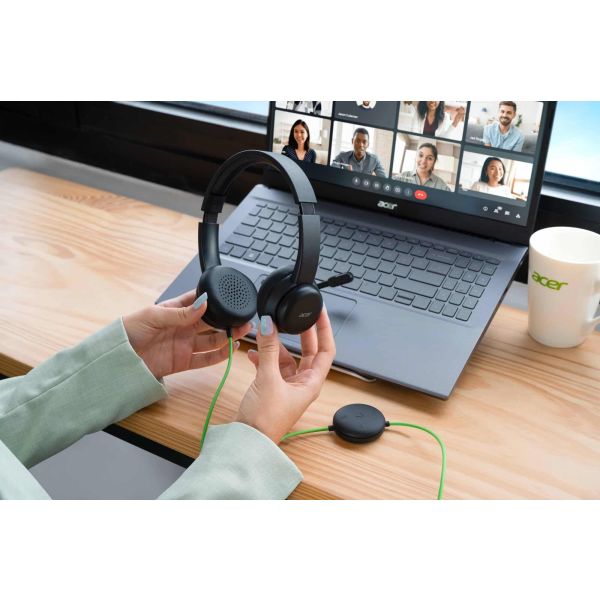 Acer GP.HDS11.01N hoofdtelefoon/headset Bedraad Hoofdband Oproepen/muziek Zwart (GP.HDS11.01N)
