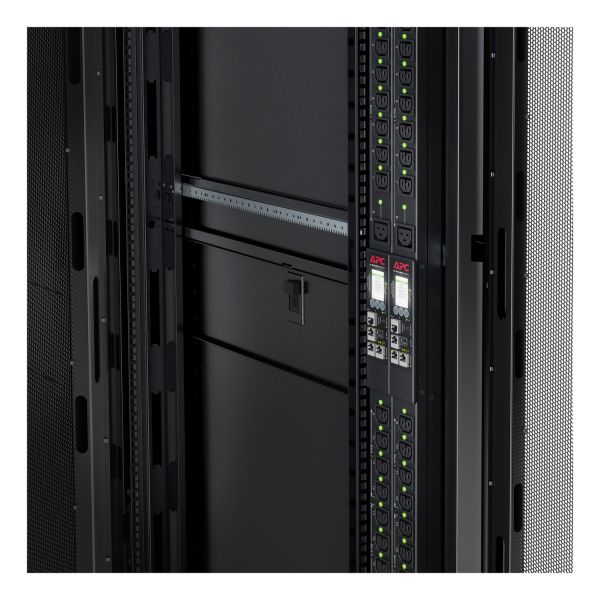 APC NetShelter Switched Rack PDU, 9K series, 0U, 20A, 208V, 21 C13/C15 and 3 C19/C21, L620 Cord (APDU9959NA3) 2/2 APC NetShelter Switched Rack PDU, 9K series, 0U, 20A, 208V, 21 C13/C15 and 3 C19/C21, L620 Cord (APDU9959NA3)