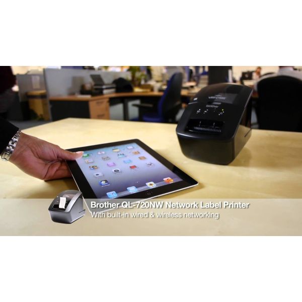 Brother QL-700 labelprinter Direct thermisch 300 x 300 DPI 150 mm/sec DK (QL700ZW1)