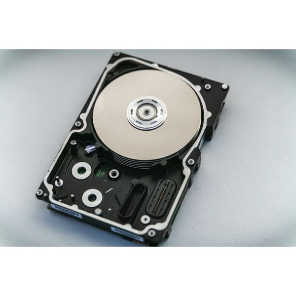 Dell 60GB 7.2K 2.5" SATA (ST96023AS)