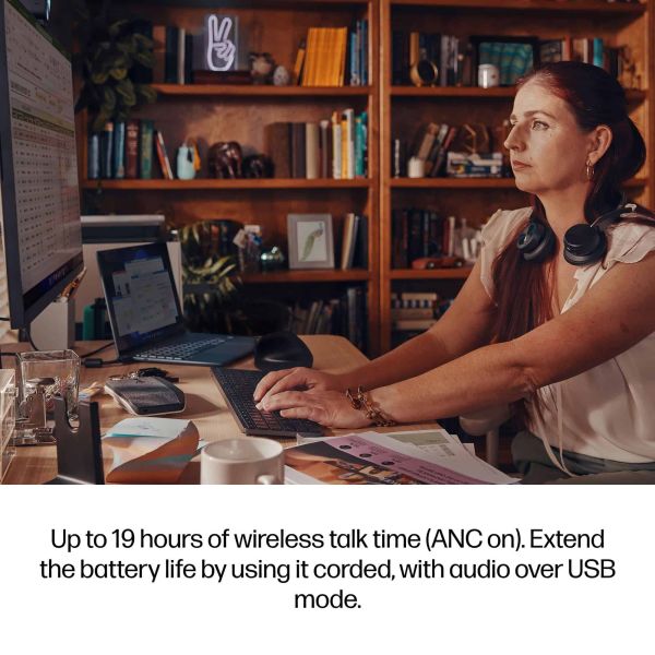 HP Poly Voyager Focus 2 Microsoft Teams Certified USB-C-C Headset +USB-C/A Adapter +Charging Stand (9T9J6AA) HP Poly Voyager Focus 2 Microsoft Teams Certified USB-C-C Headset +USB-C/A Adapter +Charging Stand