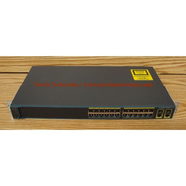 Cisco Managed 24 x 10/100/1000 4 x (WS-C2960L-24TS-LL-RFB)
