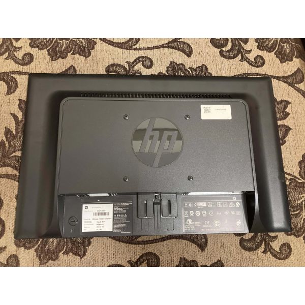 HP V194 18.5-inch Monitor (854133-001)