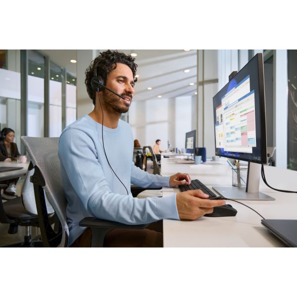 HP Poly Mission 425 Stereo USB Wired Headset Classic (C01B3AA) HP Poly Mission 425 Stereo USB Wired Headset Classic (C01B3AA)