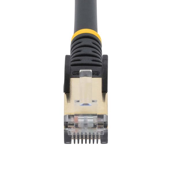 StarTech.com 0,5m zwart Cat6a Ethernet netwerkkabel shielded (STP) Cat6a patchkabel Cat 6a (6ASPAT50CMBK) StarTech.com 0,5m zwart Cat6a Ethernet netwerkkabel shielded (STP) Cat6a patchkabel Cat 6a (6ASPAT50CMBK)
