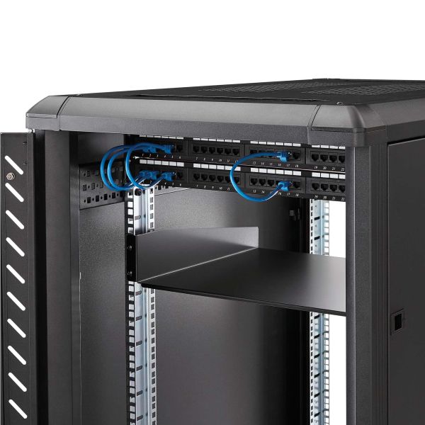StarTech.com 2U Server Rack Schap - Universele Rack Mount Cantilever Shelf voor 19" Netwerk Kast & Apparatuur - Heavy Duty Staal - Capaciteit 20kg - Diepte 41cm (16”) - Zwart (CABSHELF)