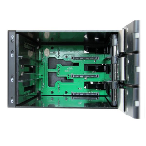 StarTech.com 3-bay Aluminium Trayless Hot Swap Mobile Rack Backplane voor 3,5 inch SAS II/SATA III - 6 Gbps HDD (HSB3SATSASBA)  StarTech.com 3-bay Aluminium Trayless Hot Swap Mobile Rack Backplane voor 3,5 inch SAS II/SATA III - 6 Gbps HDD (HSB3SATSASBA)