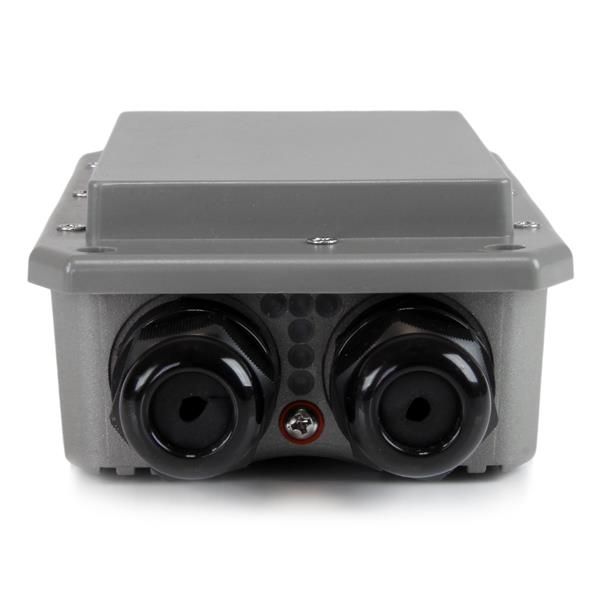 StarTech.com Outdoor Wireless-N Access Point IP67 gecertificeerd 5GHz 802.11a/n PoE-Powered WLAN AP (R300WN22MO5E)