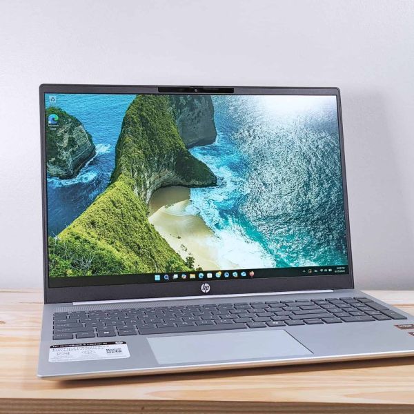 HP EB8G1a14AI RA5P340 14 32GB/256 PC RAI5PRO340- 14 WUXGA AGLEDUWVA-UMA- Webcam- 32GB DDR5- 256GB SSD- ax6G+BT- 3C Batt- FPS- W1 (C65DZUP#ABH)