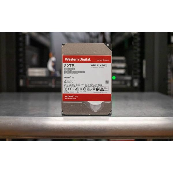 Western Digital 22TB WD WD221KFGX Red Pro NAS 7200RPM 512MB (WD221KFGX)