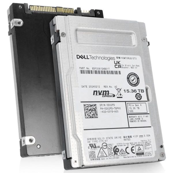 Kioxia CM7-R KCM7XRUG15T3 0DX2PD 15.36TB 1DWPD PCIe Gen 4.0 x4 8GB/s U.2 NVMe Read Intensive 3D TLC 2.5in Solid State Drive (KCM7XRUG15T3)