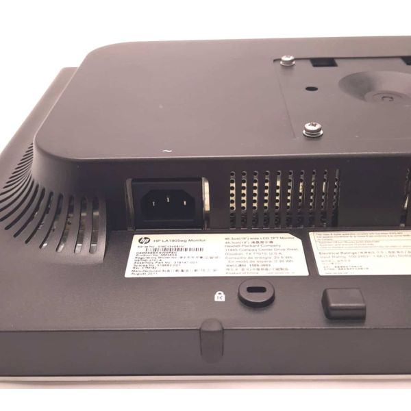 HP LA1905WG 19 inch LCD Monitor (519147-001)