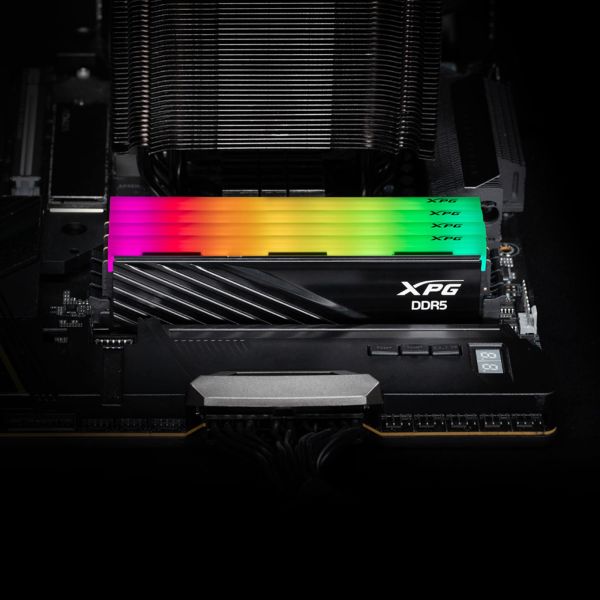 XPG LANCER BLADE RGB DDR5 geheugenmodule 32 GB 1 x 32 GB 288-pin DIMM ECC (AX5U6000C3032G-SLABRBK)