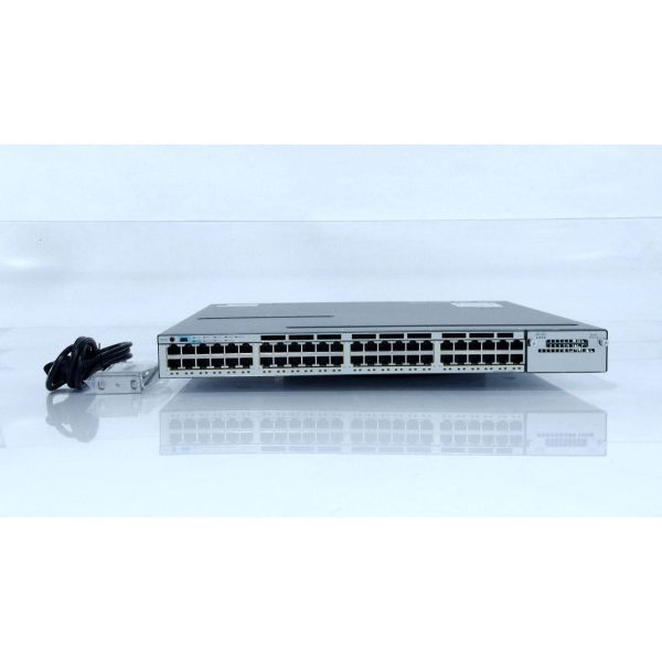 Cisco Catalyst 3750X 48-poorts Switch (WS-C3750X-48T-S-RFB)