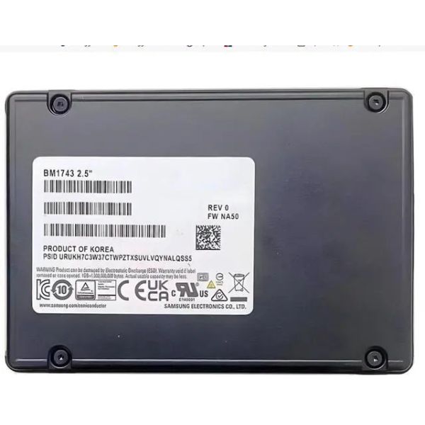 Samsung BM1743 SSD 30.72TB 2.5" PCIe 5.0 x4 NVMe Bulk (MZWMO30THCLF-00AW7)
