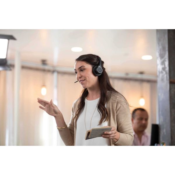 HP Poly Voyager Focus B825-M UC Microsoft Teams Certified Headset (7F0J2AA) HP Poly Voyager Focus B825-M UC Microsoft Teams Certified Headset (7F0J2AA)