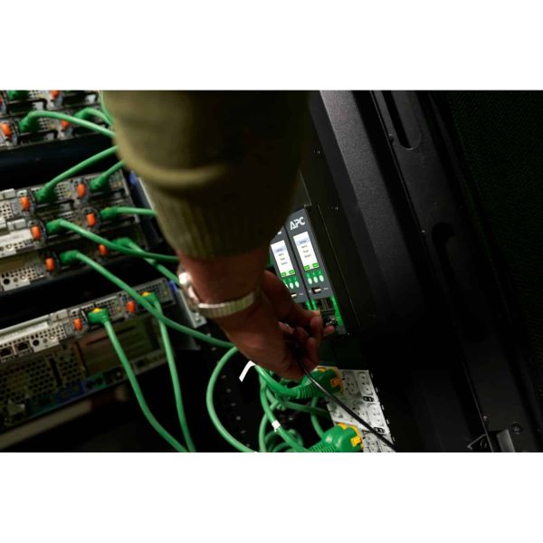 APC APDU10150ME - Metered, 0U, 32A, 230V, 20x C13/15 + 20x C13/15/19/21, IEC309 32A stekker (APDU10150ME)