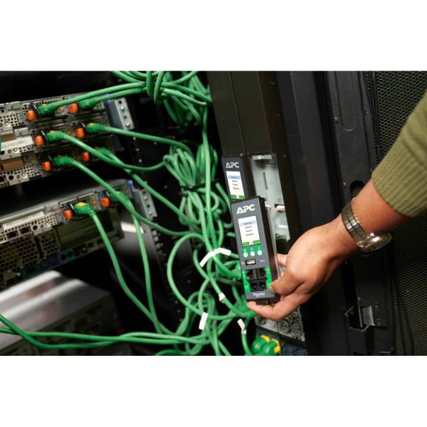 APC APDU10150ME - Metered, 0U, 32A, 230V, 20x C13/15 + 20x C13/15/19/21, IEC309 32A stekker (APDU10150ME)