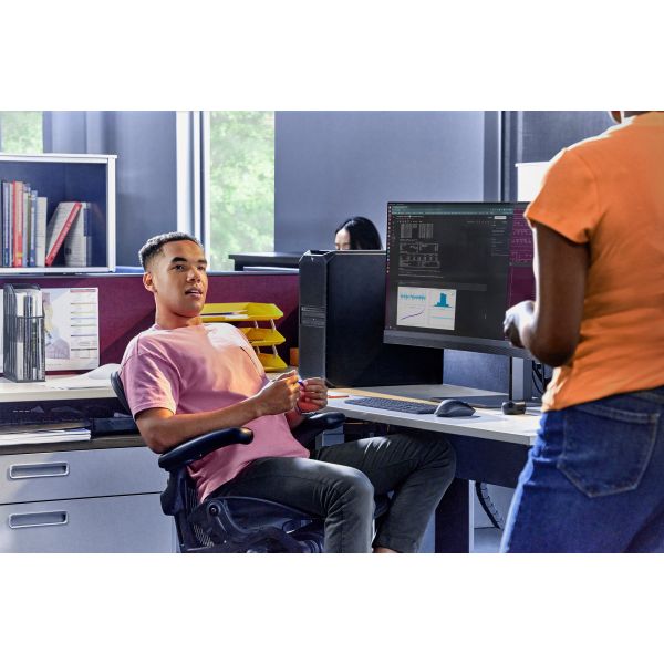 HP Z8 Fury G5 Intel Xeon w5 w5-3435X 64 GB DDR5-SDRAM 1 TB SSD Windows 11 Pro Tower Workstation AI Workstation Zwart (5E8M7EA#ABH)