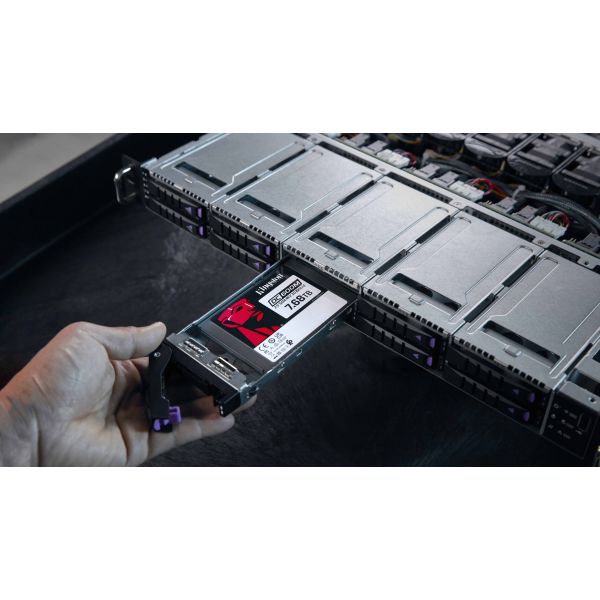 Kingston Technology 7680G DC600M (gemengd gebruik) 2,5 inch Enterprise SATA SSD (SEDC600M/7680G)