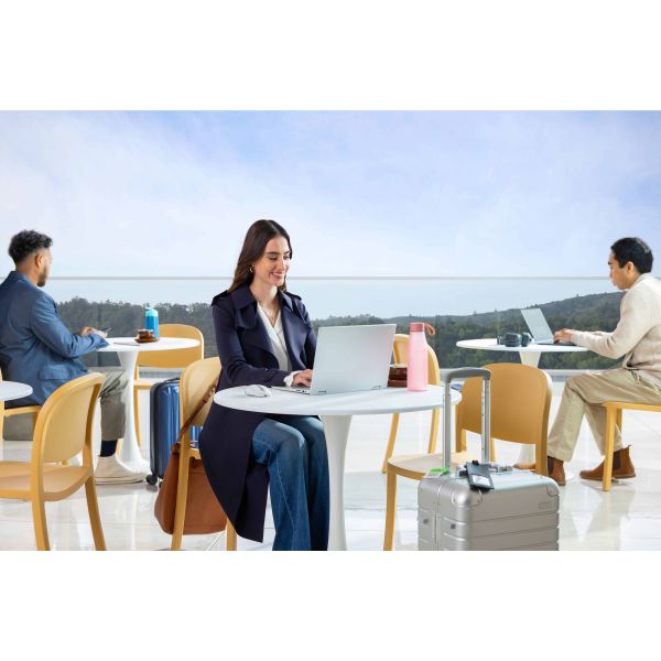 Logitech MX Anywhere 3S muis Kantoor Rechtshandig RF-draadloos + Bluetooth Laser 8000 DPI (910-006930)