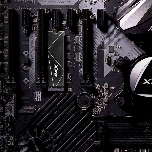 XPG GAMMIX S70 BLADE 512 GB M.2 PCI Express 4.0 NVMe 3D NAND (AGAMMIXS70B-512G-CS) XPG GAMMIX S70 BLADE 512 GB M.2 PCI Express 4.0 NVMe 3D NAND (AGAMMIXS70B-512G-CS)