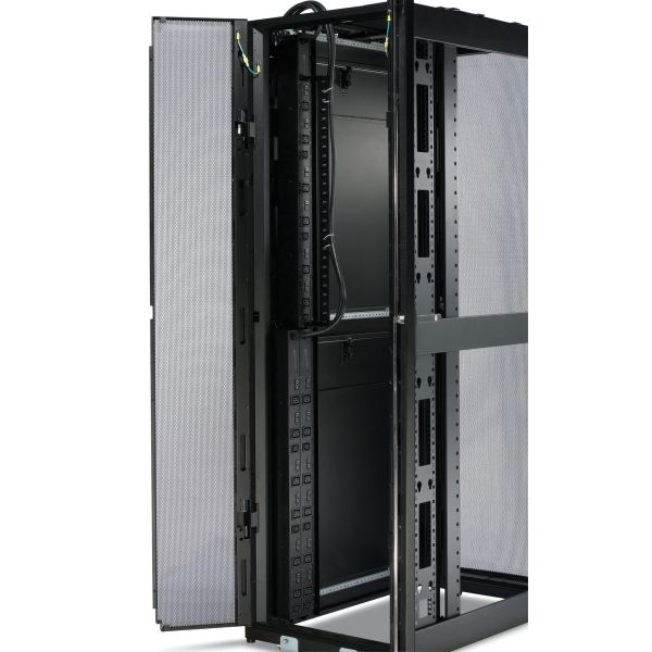 APC Rack PDU, Basic, ZeroU, 32A, 400V, (3x) C13 & (6x) C19, IEC 309 32A 3Fase stekker (AP7555A) APC Rack PDU, Basic, ZeroU, 32A, 400V, (3x) C13 & (6x) C19, IEC 309 32A 3Fase stekker (AP7555A)