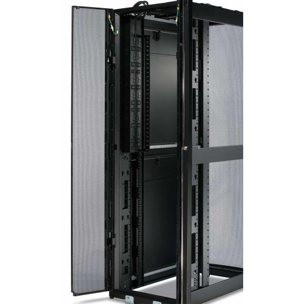 APC Rack PDU, Basic, ZeroU, 32A, 400V, (3x) C13 & (6x) C19, IEC 309 32A 3Fase stekker (AP7555A)