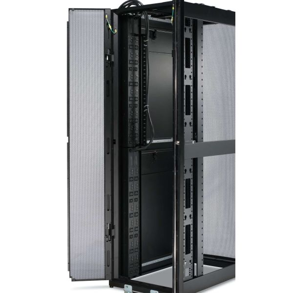 APC Rack PDU, Basic, ZeroU, 32A, 400V, (3x) C13 & (6x) C19, IEC 309 32A 3Fase stekker (AP7555A)