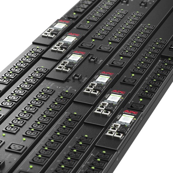 APC Rack PDU APDU9959EU3, Switched, 0U, 16A, 230V, (21x) C13 & (3x) C19, IEC309 + C20 stekker (APDU9959EU3) 1/12 APC Rack PDU APDU9959EU3, Switched, 0U, 16A, 230V, (21x) C13 & (3x) C19, IEC309 + C20 stekker (APDU9959EU3)