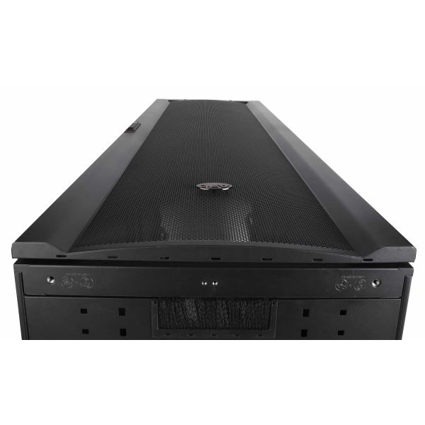 APC AR3100 NetShelter SX 42U 600mm(b) x 1070mm(d) 19" IT rack, behuizing met zijpanelen, zwart (AR3100)
