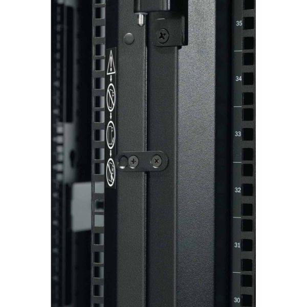 APC AR3150 42U Vrijstaande rek Zwart (AR3150HACS)