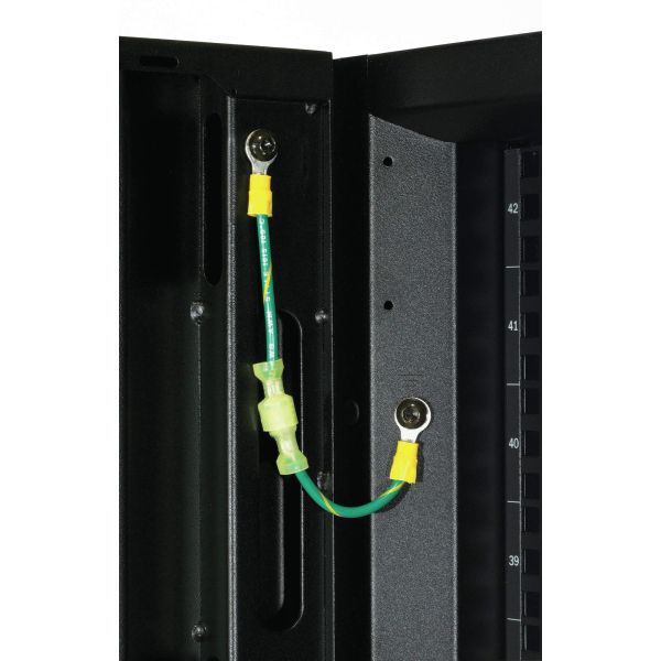 APC AR3150 42U Vrijstaande rek Zwart (AR3150HACS)