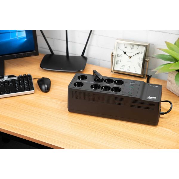 APC Back-UPS BE850G2-GR - Noodstroomvoeding 8x stopcontact, 850VA, 2 USB opladers, 1 USB datapoort (BE850G2-GR) APC Back-UPS BE850G2-GR - Noodstroomvoeding 8x stopcontact, 850VA, 2 USB opladers, 1 USB datapoort (BE850G2-GR)