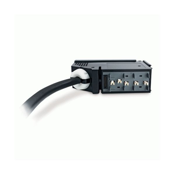 APC IT Power Distribution Module 3 Pole 5 Wire 16A IEC309 320cm energiedistributie (PDM3516IEC-320)