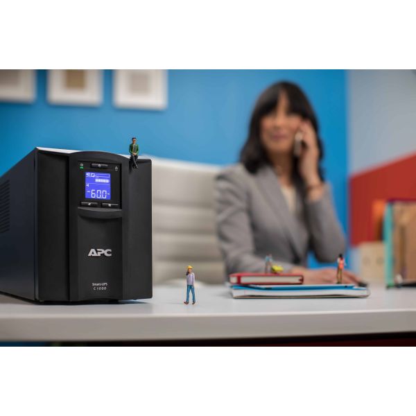 APC Smart-UPS SMC1000IC Noodstroomvoeding - 8x C13, USB, SmartConnect, 1000VA (SMC1000IC)